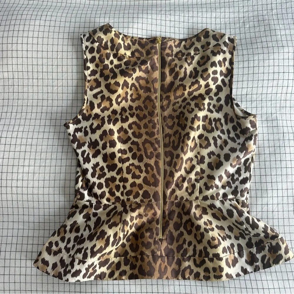 Kate Spade Leopard Peplum Top Rare - Picture 4 of 6